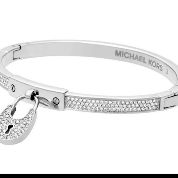 MICHAEL KORS 🔐 PADLOCK BRACELET PRISTINE CONDITION - Picture 7 of 9